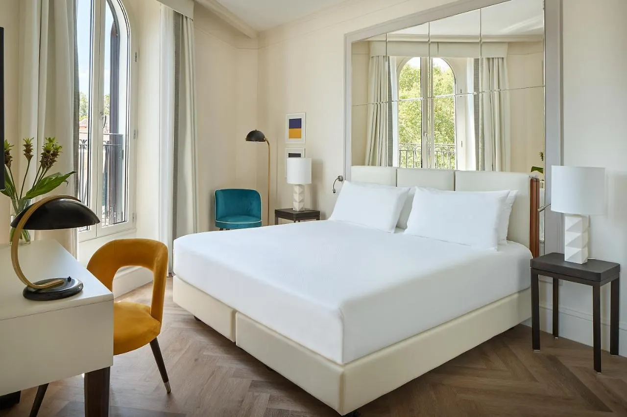 Una Hotels Trastevere Roma 4*, Rom